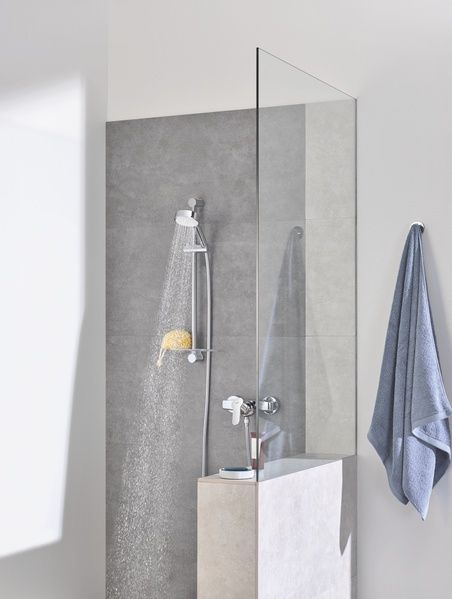 купить Душовий гарнітур зі штангою, 3 режими струменю Grohe New Tempesta Cosmopolitan (27929002) фото
